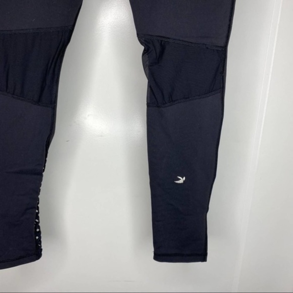 Glyder Black High waisted Crop Leggings - Picture 5 of 5